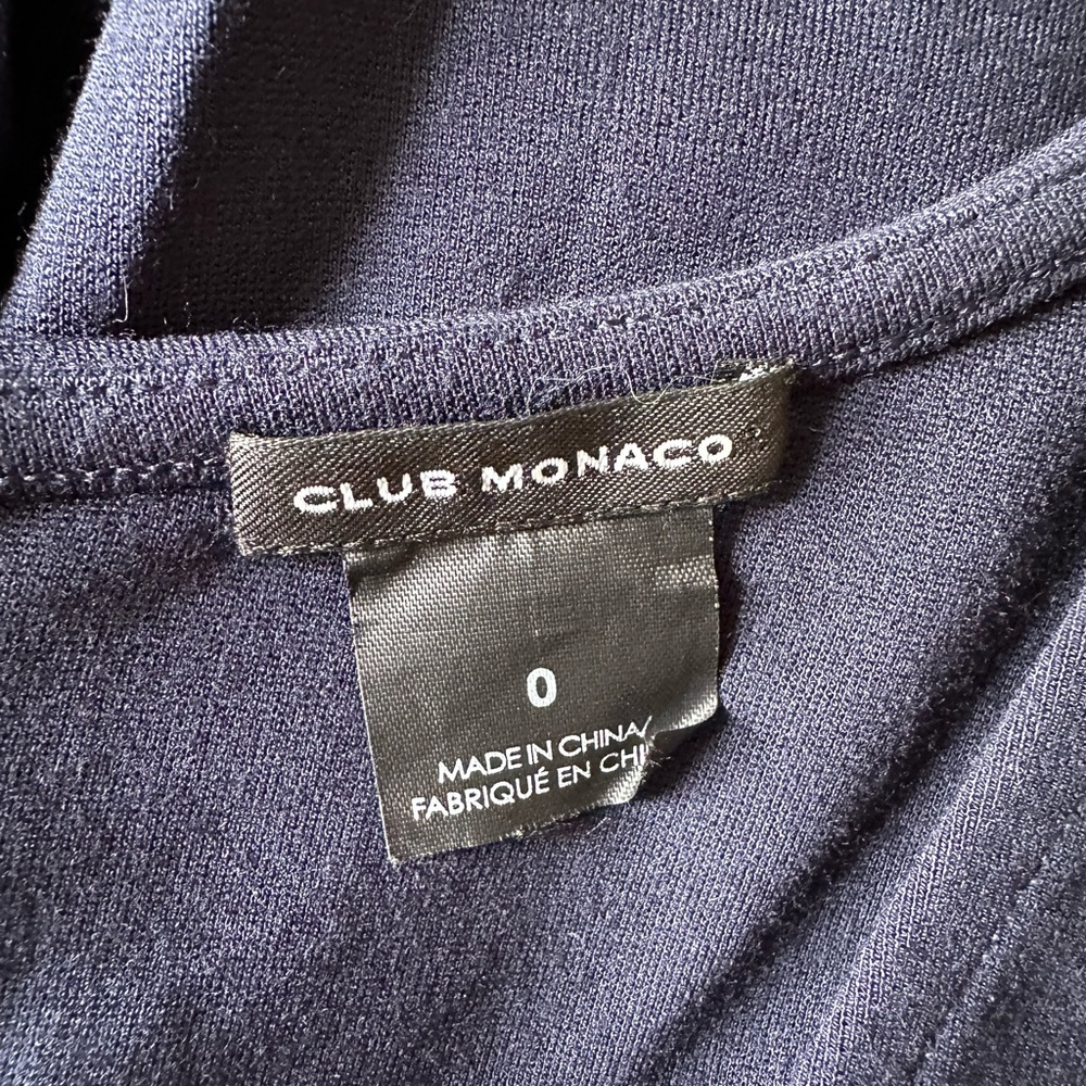 Club Monaco Shift Dress in Navy. Size 0 - Picture 3 of 4